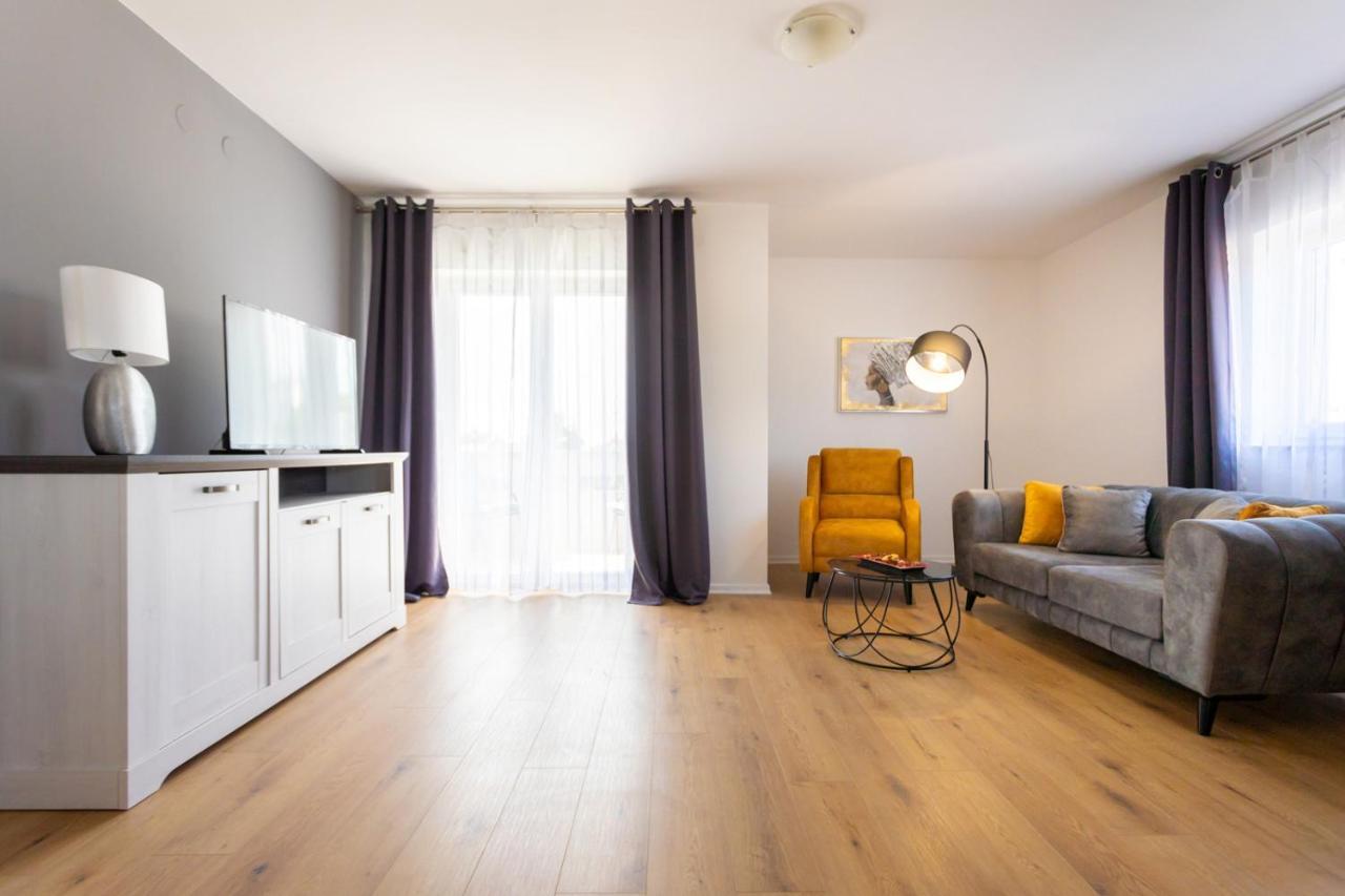 Apartment Demo مالينسكا المظهر الخارجي الصورة