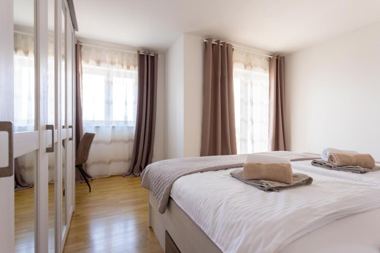 Apartment Demo مالينسكا المظهر الخارجي الصورة